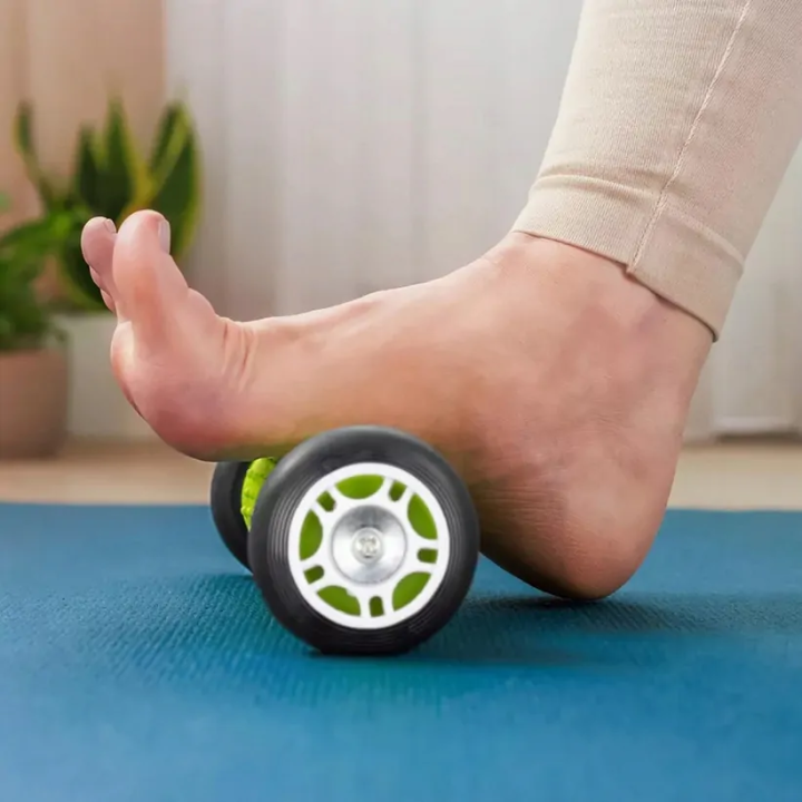 Masażer roller do stóp na ostrogę piętową zapalenie powięzi rolka do rehabilitacji