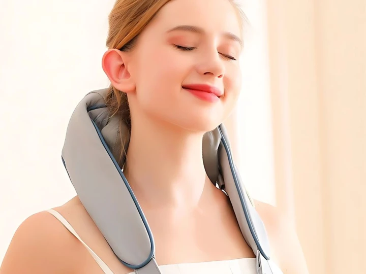 Masazer-karku-kregoslupa-kolnierz-Shiatsu-do-masazu-szyi-ramion-ciala (9).png