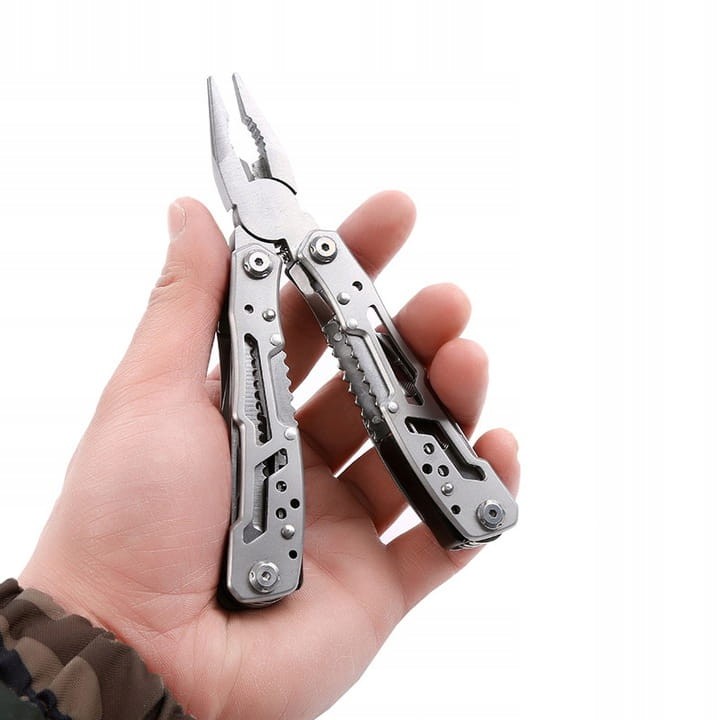 MULTITOOL-NARZEDZIE-WIELOFUNKCYJNE-SCYZORYK-13-w-1.jpg