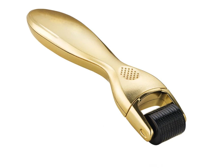 pol_pl_Mezoterapia-iglowa-masazer-twarzy-walek-roller-3w1-3160_2.jpg