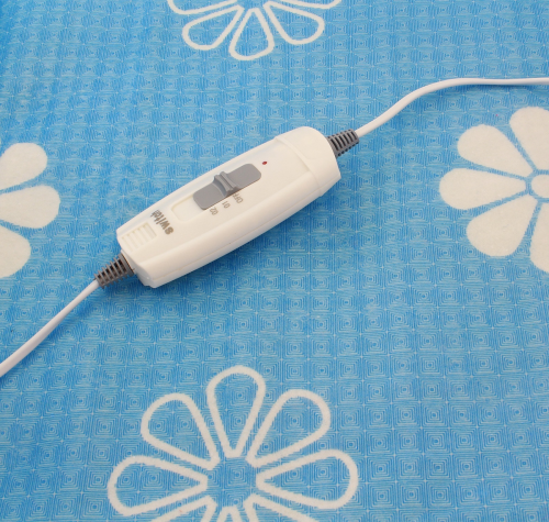 Elektryczny koc ogrzewający z regulacją temperatury 150/120